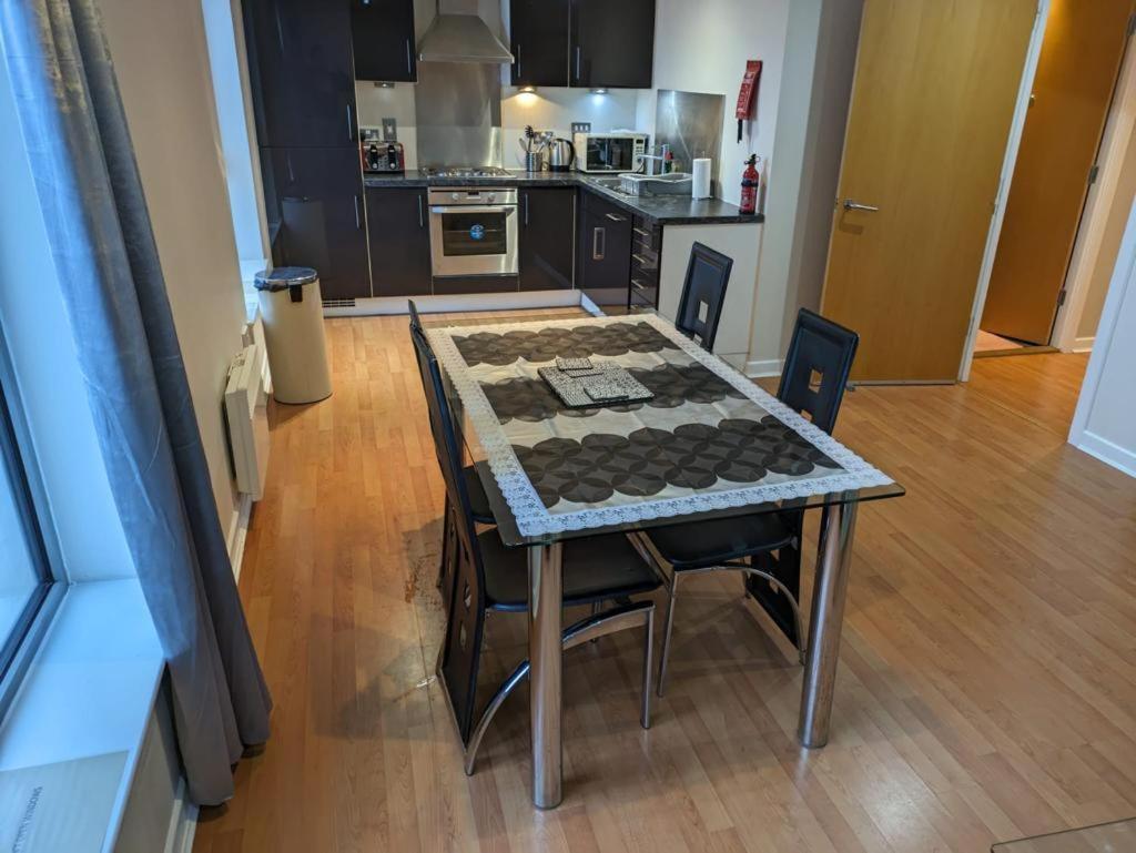 Modern 2 Bed Apartment With Stunning Seaside View Edinburg Exteriör bild